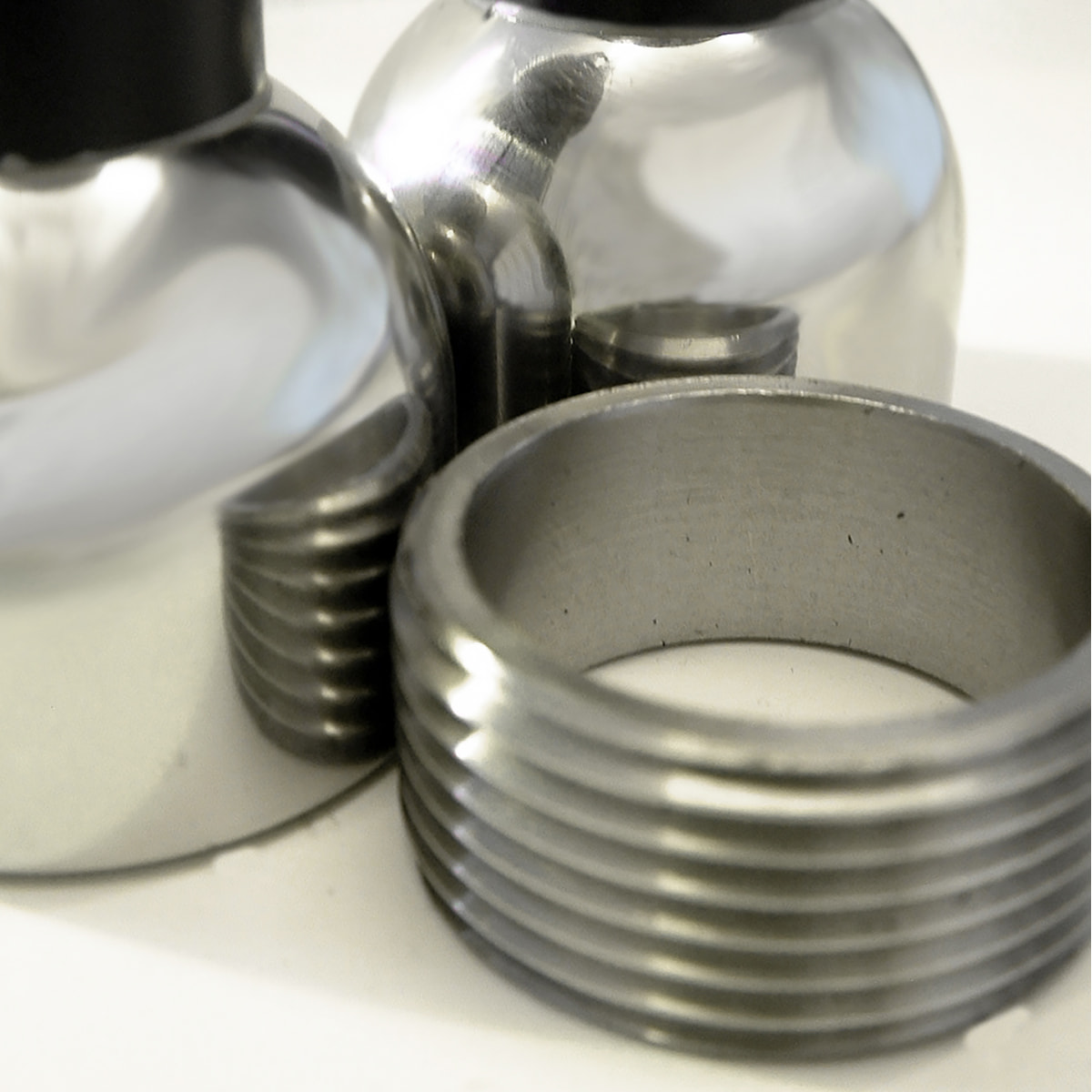 Insulator Bodies and Connecting Thread Insulator Bodies and Connecting Thread