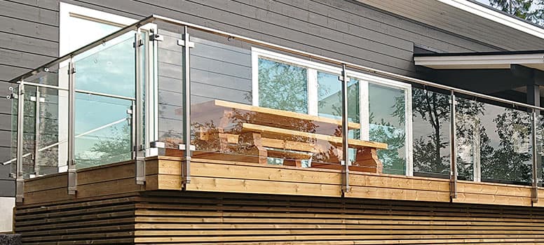 60 x 30 Glass Balustrade on Decking 60 x 30 Glass Balustrade on Decking